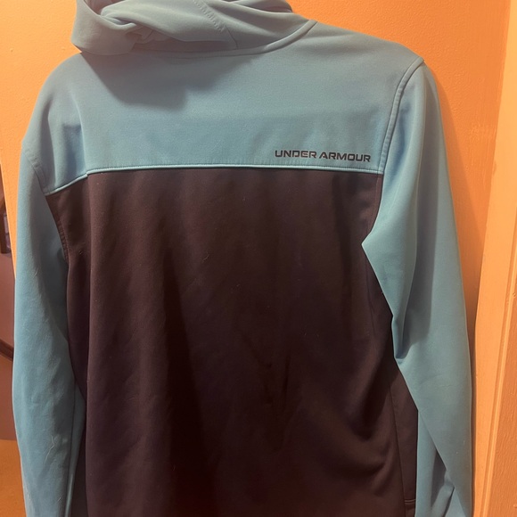 Under Armour Youth XL Blue and Black Hoodie mid weight jacket. - Picture 4 of 9